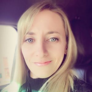 Meet your Posher, Sherrie